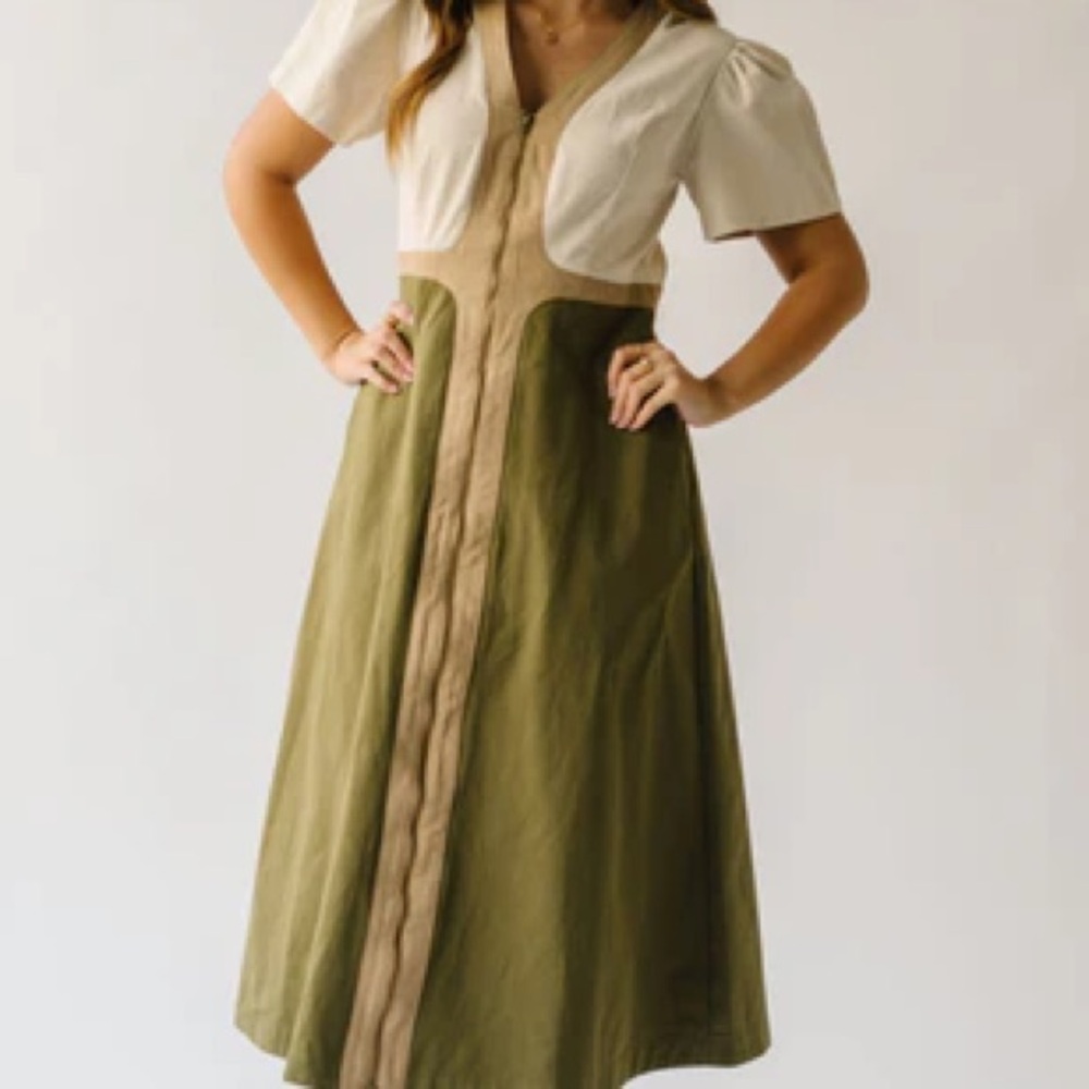The Ellerston Colorblock Midi Dress in Olive